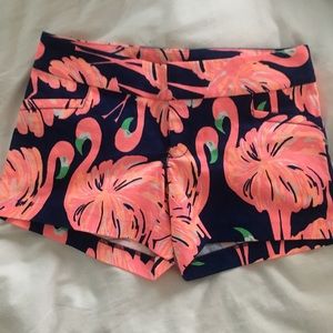 Lilly Pulitzer Ellie Shorts in Gimme Some Leg